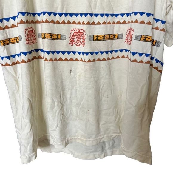 VTG Native American T Shirt Medium - Picture 4 of 6